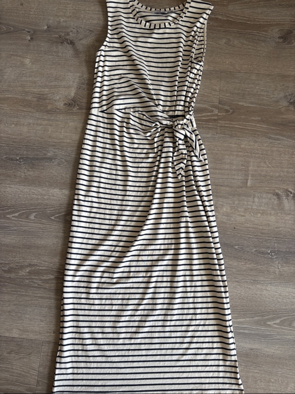 Vineyard Vines Cream and Black Striped Tie-Waist Maxi Dress